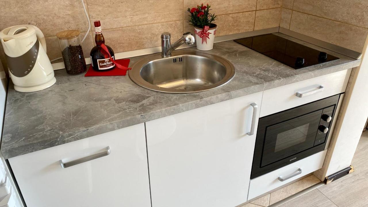 Karina Apartment Будва Екстер'єр фото