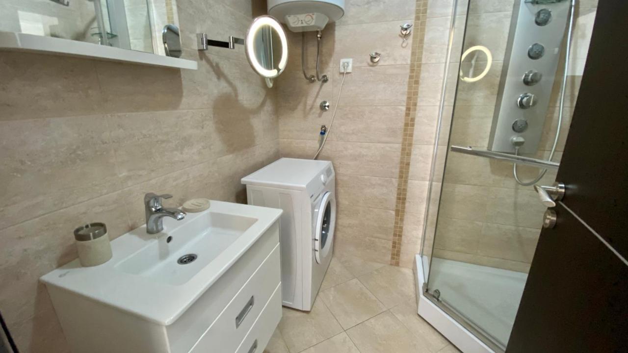 Karina Apartment Будва Екстер'єр фото